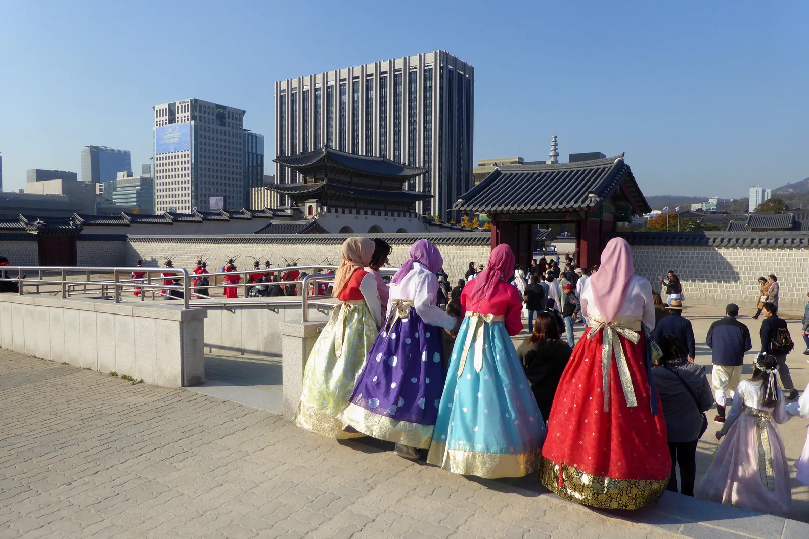 Hanbok Rental in Seoul: Where to Wear It and Why It Pays for Itself
